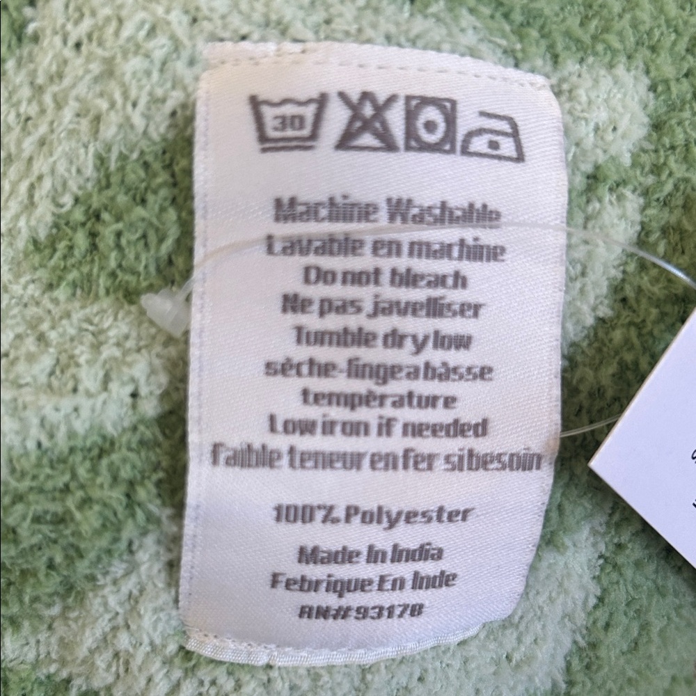Magaschoni Home Pale Green Decorative Throw - Picture 3 of 5